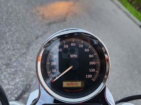 2011 Harley-Davidson Sportster 1200, чёрный, 690000 рублей, вид 5