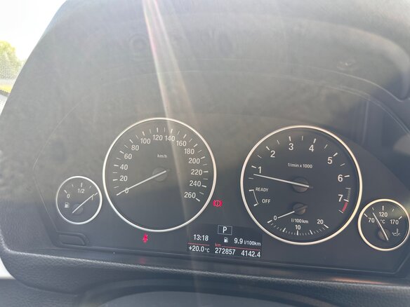 2013 BMW 3 серии 320i VI (F3x), золотистый, 1300000 рублей - вид 9