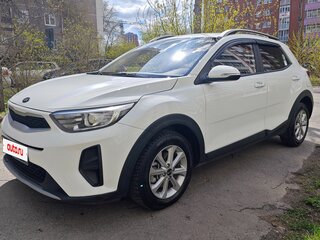 2019 Kia Stonic I, белый, 1950000 рублей, вид 1