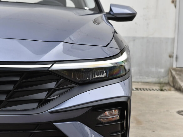 2025 Hyundai Elantra VII (CN7) Рестайлинг, синий, 1890000 рублей - вид 1