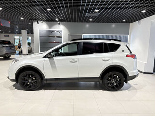 2019 Toyota RAV4 IV (XA40) Рестайлинг, белый, 2328000 рублей, вид 2