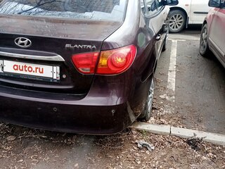 2010 Hyundai Elantra IV (HD), пурпурный, 500000 рублей, вид 3