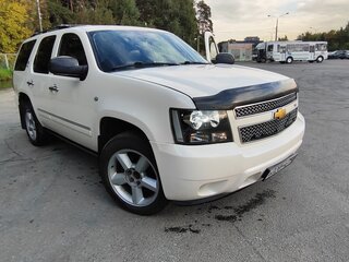 2013 Chevrolet Tahoe 6AT III, белый, 2180000 рублей, вид 3