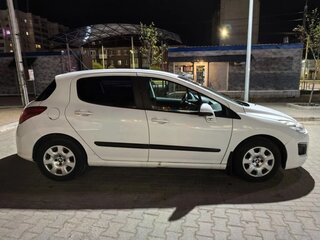 2011 Peugeot 308 I Рестайлинг, белый, 530000 рублей, вид 5