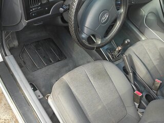 2004 Hyundai Elantra III (XD2) Рестайлинг, серебристый, 350000 рублей, вид 4
