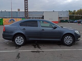 2011 Skoda Octavia II (A5) Рестайлинг, серый, 750000 рублей, вид 5
