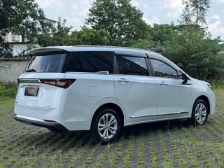 2024 Wuling Jiachen, белый, 1260000 рублей, вид 4