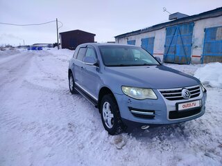 2008 Volkswagen Touareg I Рестайлинг, серый, 1500000 рублей, вид 1
