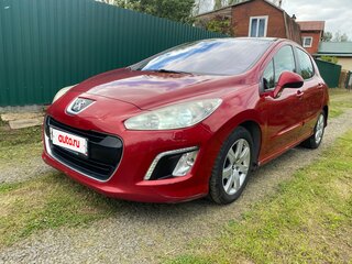 2011 Peugeot 308 I Рестайлинг, красный, 400000 рублей, вид 1