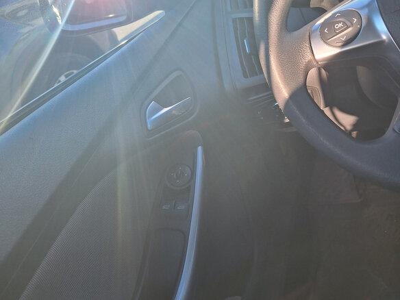 2012 Ford Focus III, серебристый - вид 6