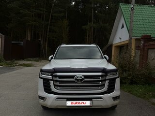2021 Toyota Land Cruiser 300 Series, белый, 8700000 рублей, вид 2