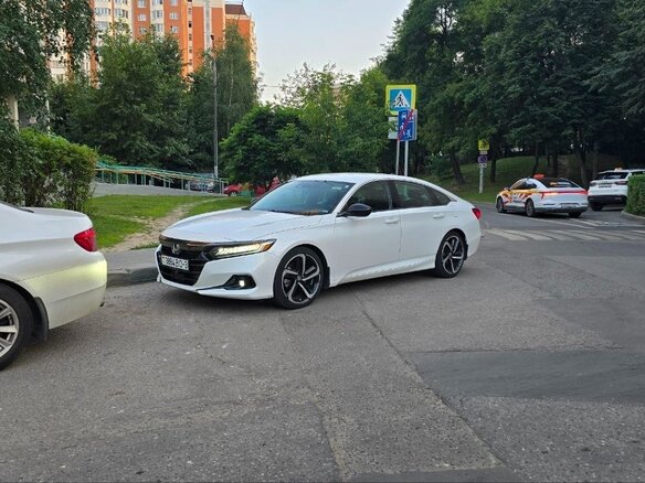 2022 Honda Accord X Рестайлинг, белый - вид 5