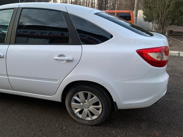 2023 Lada (ВАЗ) Granta I Рестайлинг, белый, 830000 рублей - вид 5