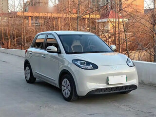 2023 Wuling Binguo 17.3 kWh, серебристый, 910000 рублей, вид 3