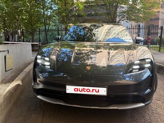 2022 Porsche Taycan 4 Cross Turismo I, серый, 11000000 рублей, вид 1