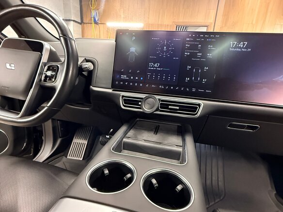 2023 Li Auto (Lixiang) L7 I, серый, 7000000 рублей - вид 8