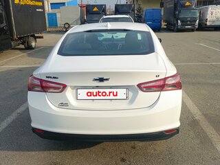 2022 Chevrolet Malibu IX Рестайлинг, белый, 1500000 рублей, вид 3