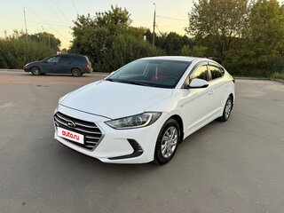 2016 Hyundai Elantra VI (AD), белый, 1100000 рублей, вид 3