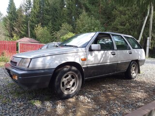 1990 Mitsubishi Lancer IV, серебристый, 165000 рублей, вид 4