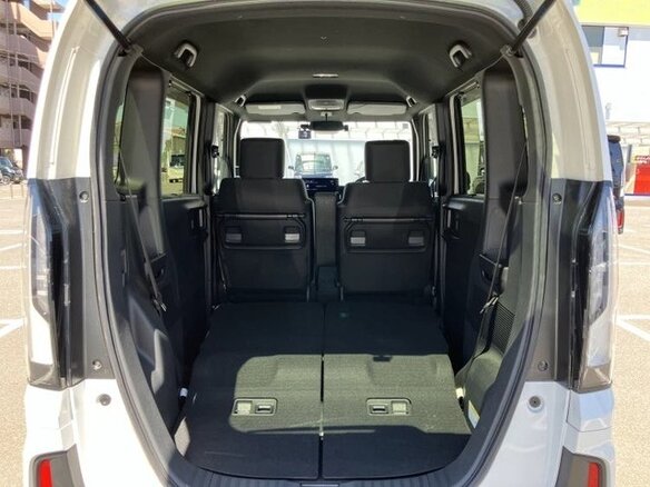 2023 Honda N-BOX III, белый, 978000 рублей - вид 16