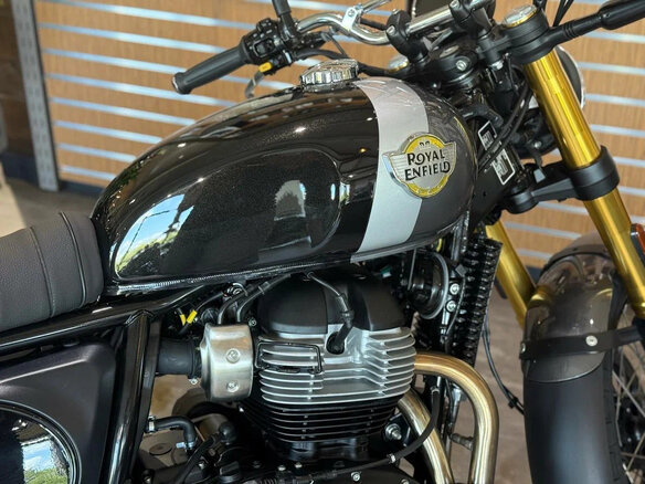 2026 Royal Enfield Bear 650, чёрный, 737000 рублей - вид 6