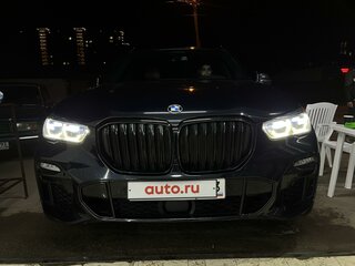 2019 BMW X5 40i IV (G05/G18), синий, 5800000 рублей, вид 3