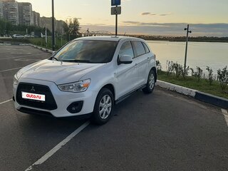 2013 Mitsubishi ASX I Рестайлинг, белый, 1300000 рублей, вид 1
