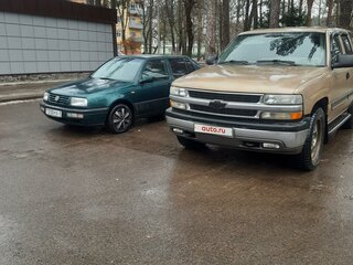 2004 Chevrolet Tahoe II, золотистый, 750000 рублей, вид 3