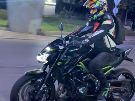 2019 Kawasaki Z 900, чёрный, 600000 рублей, вид 1