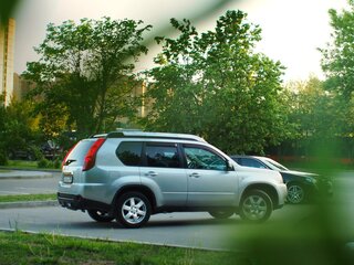 2008 Nissan X-Trail II, серебристый, 1350000 рублей, вид 5