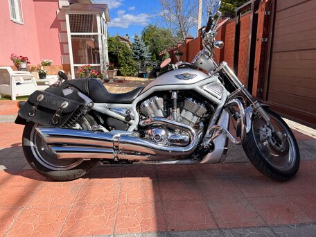 2003 Harley-Davidson V-Rod, серебристый, 850000 рублей, вид 1