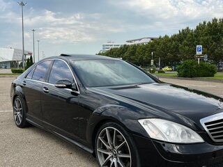 2007 Mercedes-Benz S-Класс 450 V (W221), чёрный, 1300000 рублей, вид 4