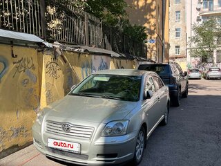 2004 Toyota Avensis II, серебристый, 700000 рублей, вид 4
