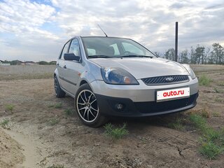 2007 Ford Fiesta Mk5, серебристый, 650000 рублей, вид 1