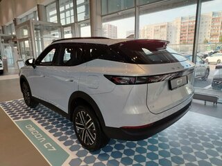 2026 Omoda C7, серебристый, 3099000 рублей, вид 5