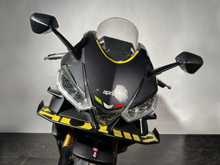 2025 Aprilia RS 660, чёрный, 1550000 рублей, вид 4