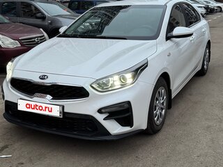 2020 Kia K3 II, белый, 2000000 рублей, вид 1