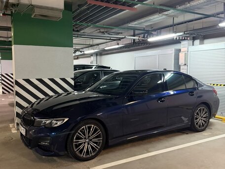 2020 BMW 3 серии 320i VII (G2x), серый, 3400000 рублей, вид 1