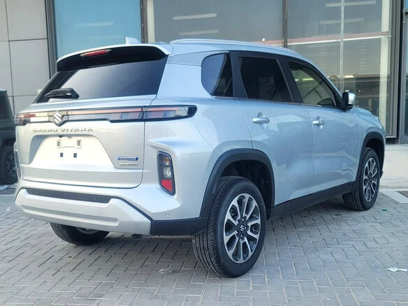 2026 Suzuki Grand Vitara III, серебристый, 3650000 рублей - вид 4