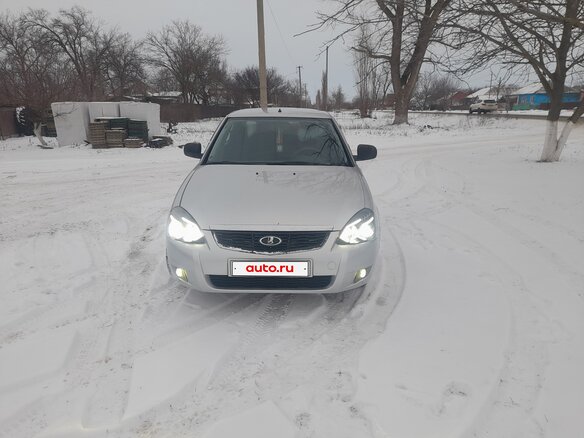 2011 Lada (ВАЗ) Priora I, серебристый, 375000 рублей - вид 2