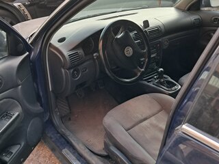 2004 Volkswagen Passat B5 Рестайлинг, синий, 480000 рублей, вид 4