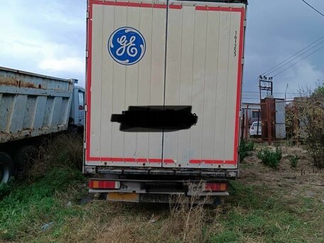 2004 Schmitz Cargobull S01, красный, 1200000 рублей, вид 1