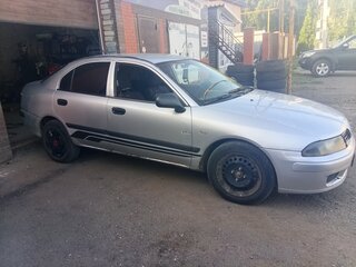 2001 Mitsubishi Carisma I Рестайлинг, серебристый, 220000 рублей, вид 2