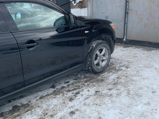 2014 Mitsubishi ASX I Рестайлинг, чёрный, 1100000 рублей, вид 3