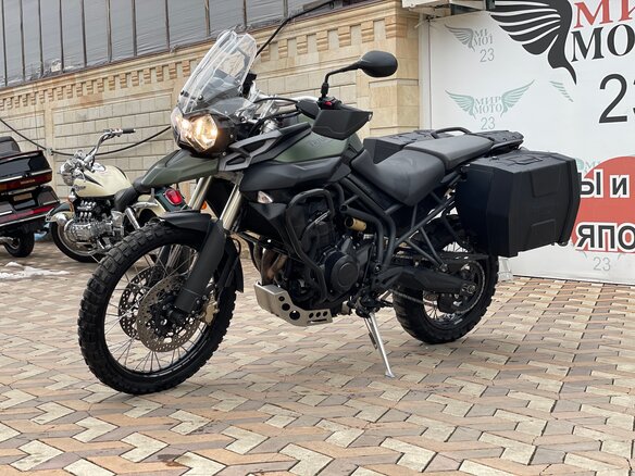 2013 Triumph Tiger 800, зелёный