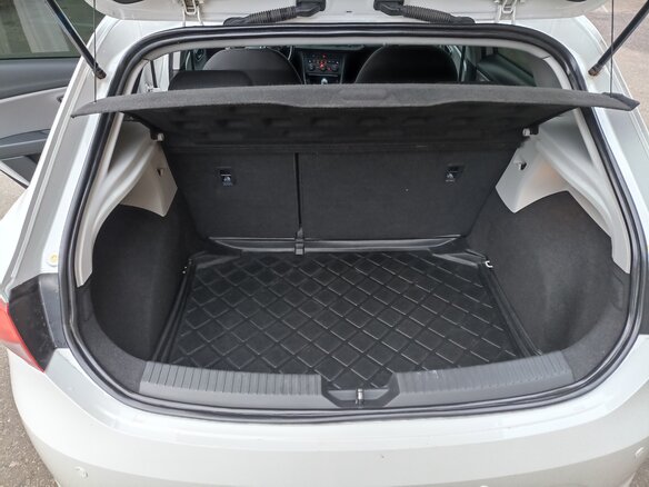 2013 SEAT Leon III, белый, 750000 рублей - вид 17