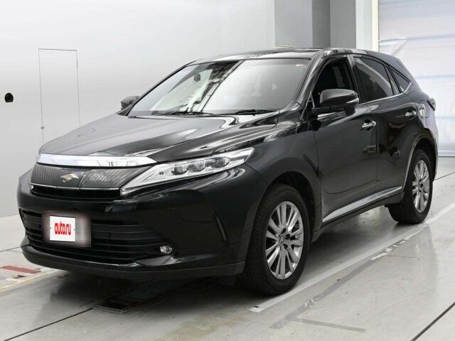Открыть фотографии: Toyota Harrier III (XU60) Рестайлинг