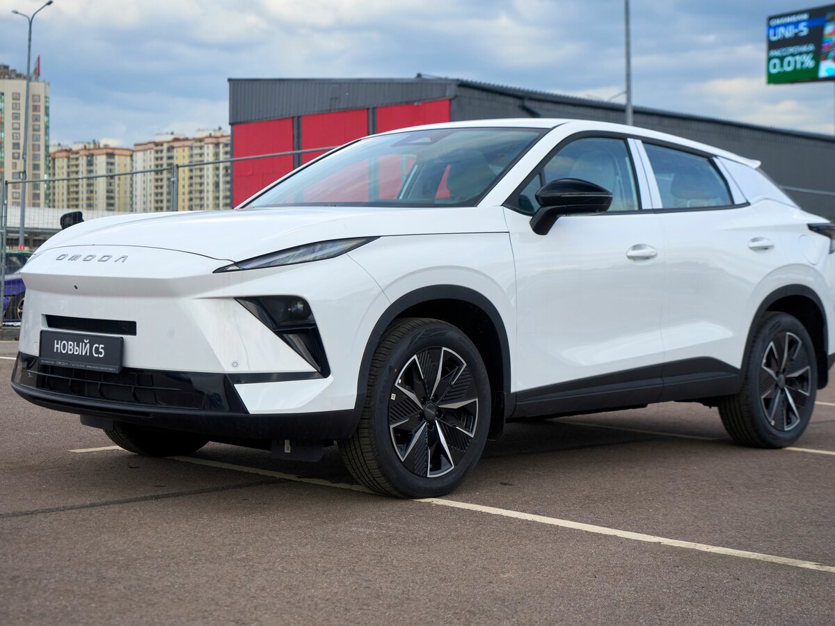 Открыть фотографии: Omoda C5 II