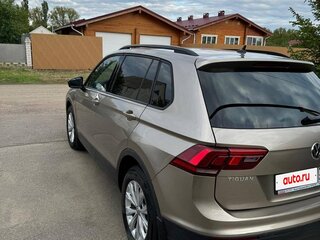 2020 Volkswagen Tiguan II, коричневый, 2380000 рублей, вид 4