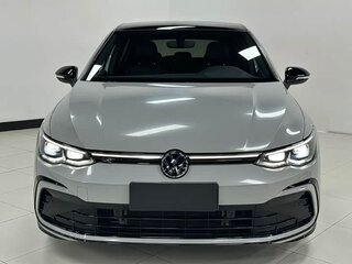 2022 Volkswagen Golf VIII, серый, 2250000 рублей, вид 2